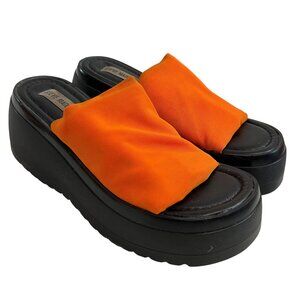Steve Madden x UO sandals